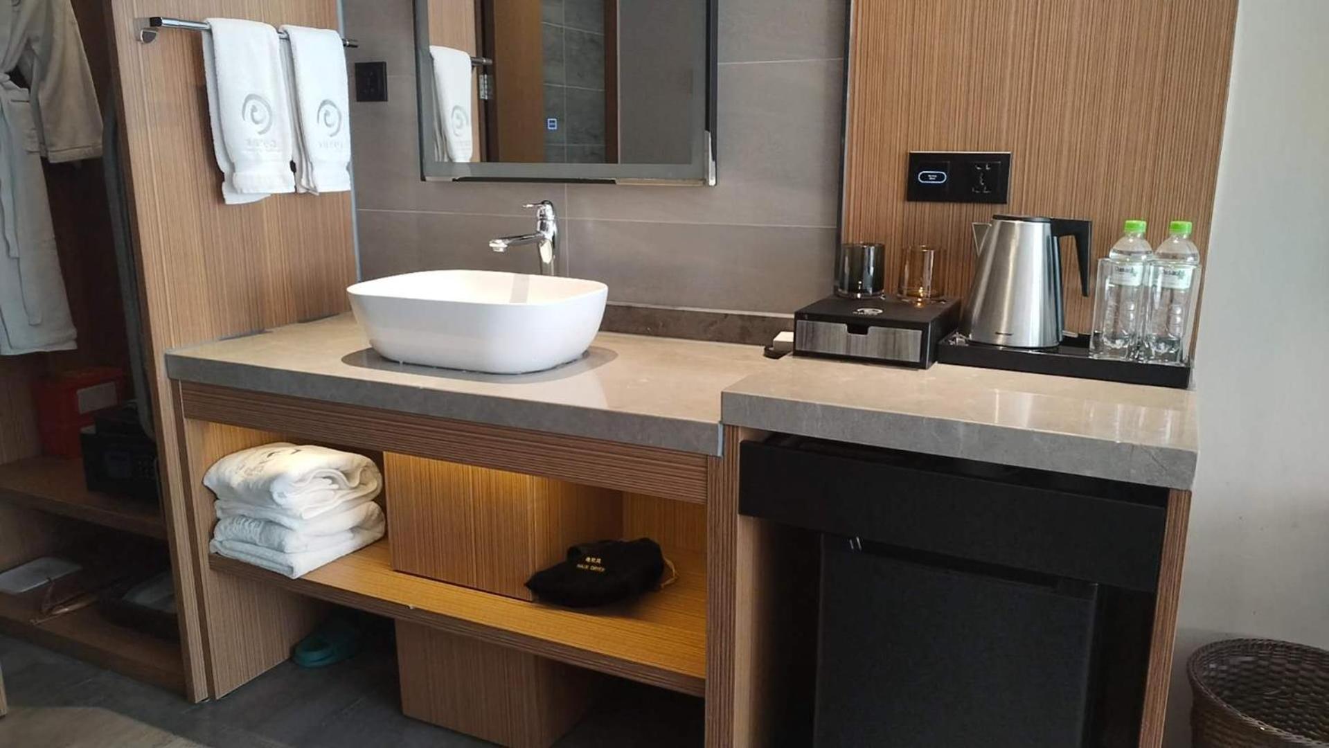 Aurea Central Hotel Пном Пен Екстериор снимка